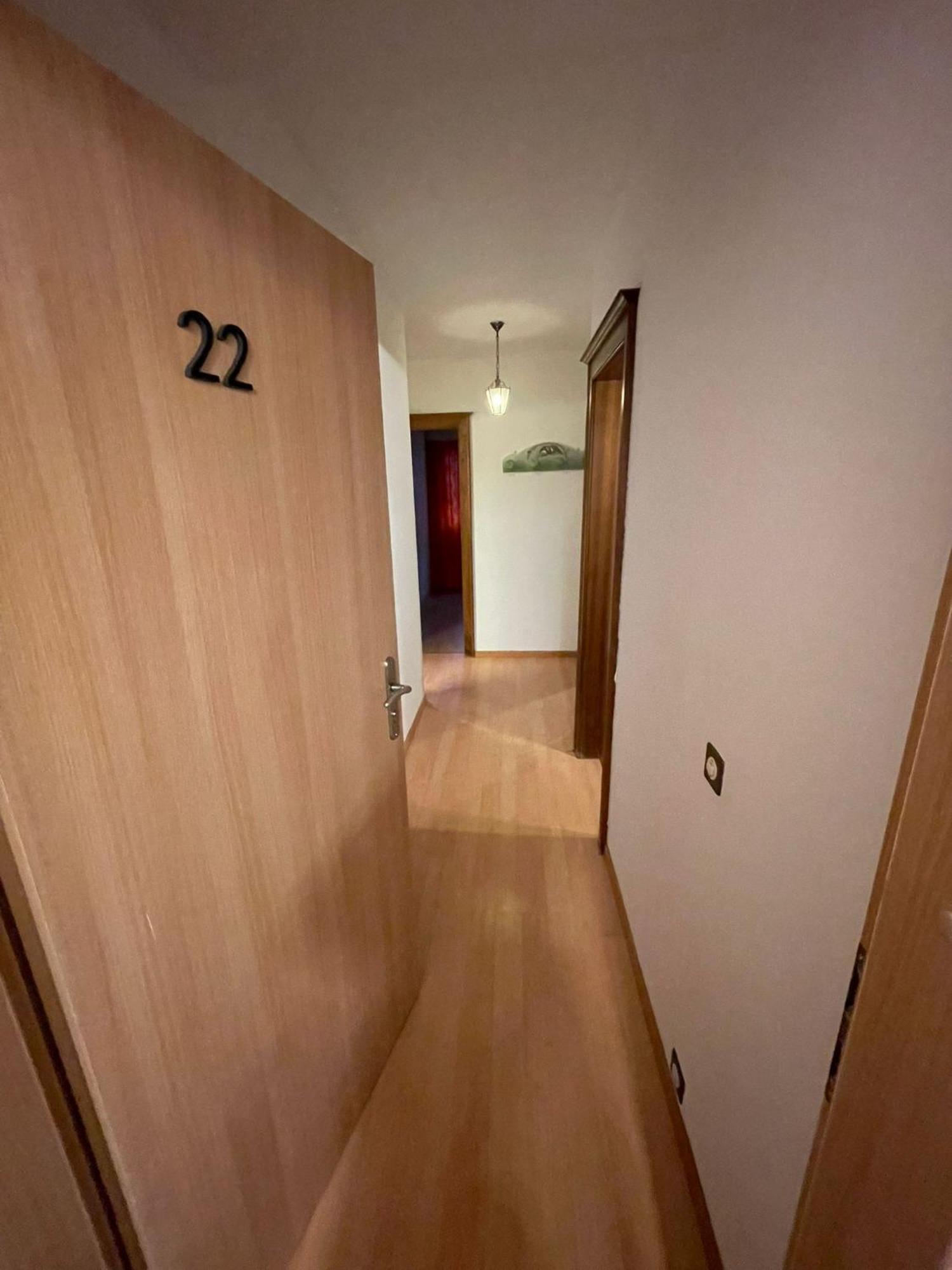 Les Nis Apartment Bourg-Saint-Pierre Exterior foto